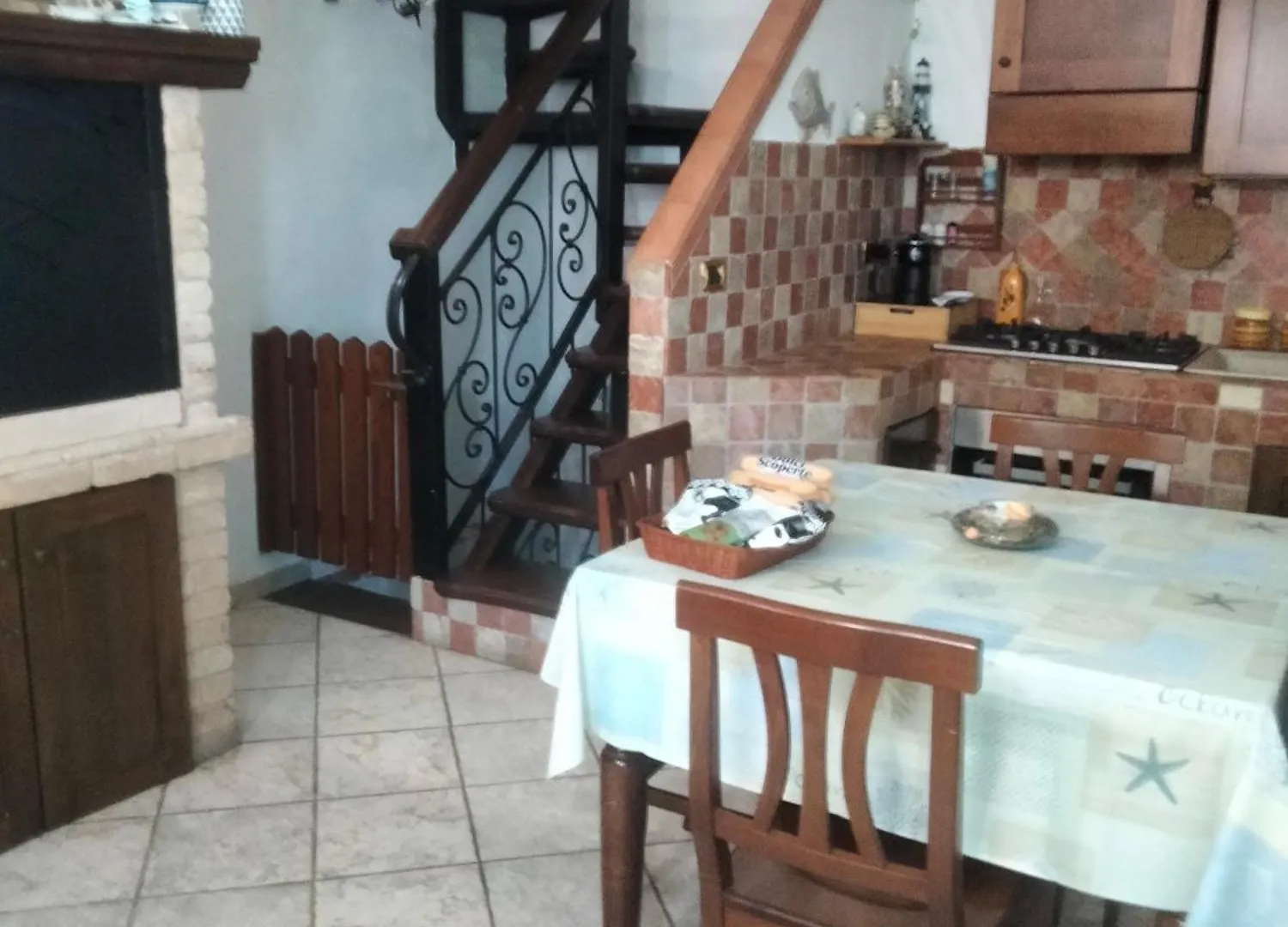 casetta sul porticciolo Stintino Italia